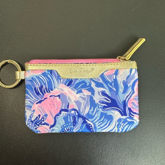 Lilly Pulitzer Shade Seekers ID Case Blue Pink Tropical Print Keychain - Picture 1 of 4